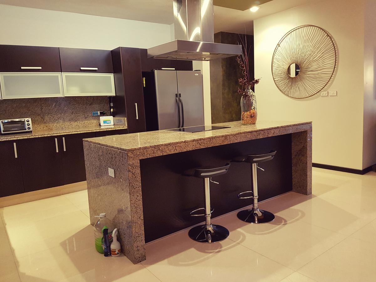 Heliko Penthouse Apartamento *